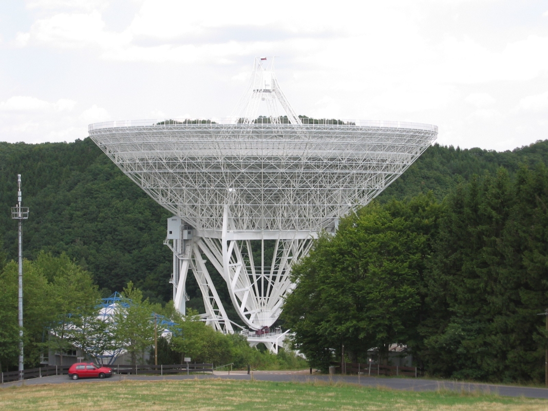 Radioteleskop Effelsberg (Entfernung 42 km)
